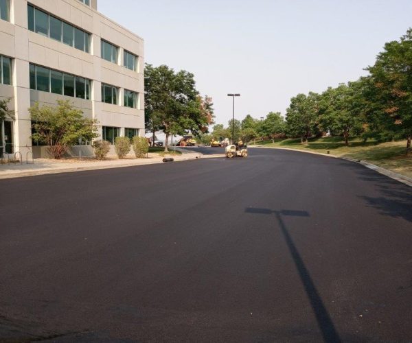 Asphalt Paving a parking lot